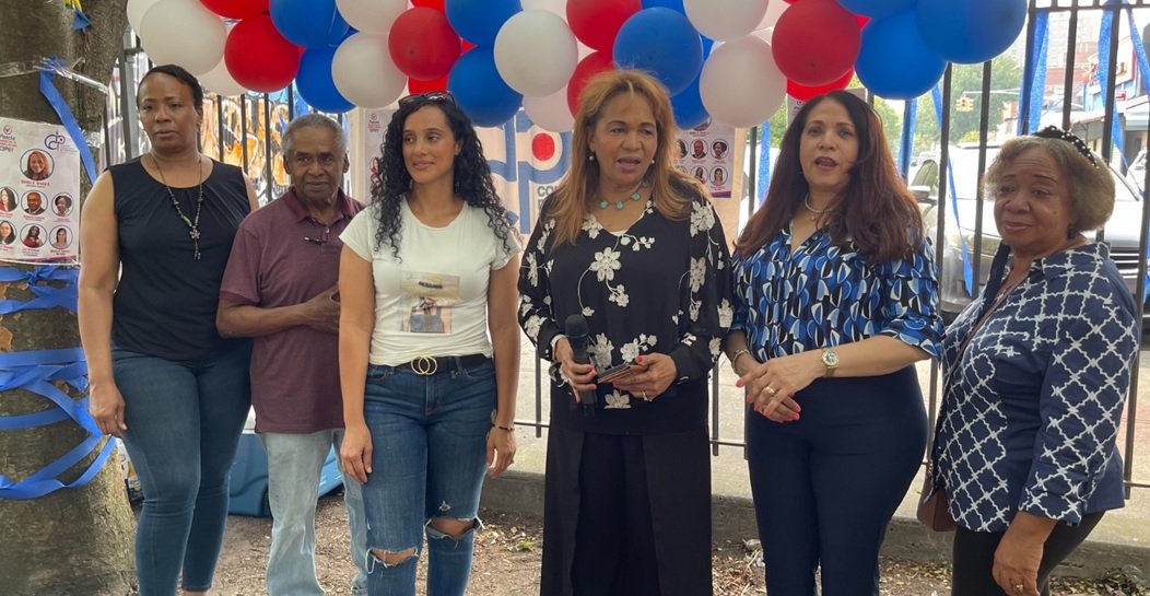 Ibelka Ureña presenta plancha para dirigir seccional del CDP-NY