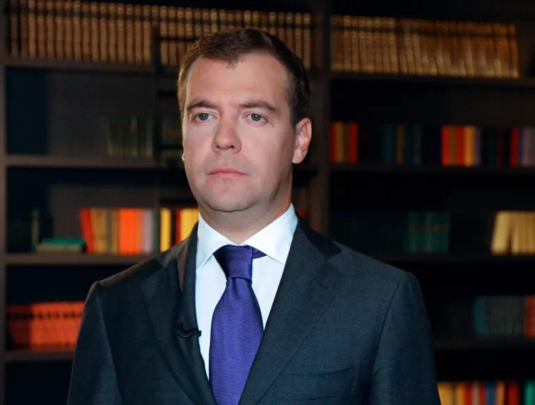 dimitri mevedev