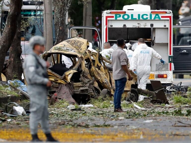 dos ataques terroristas en colombia