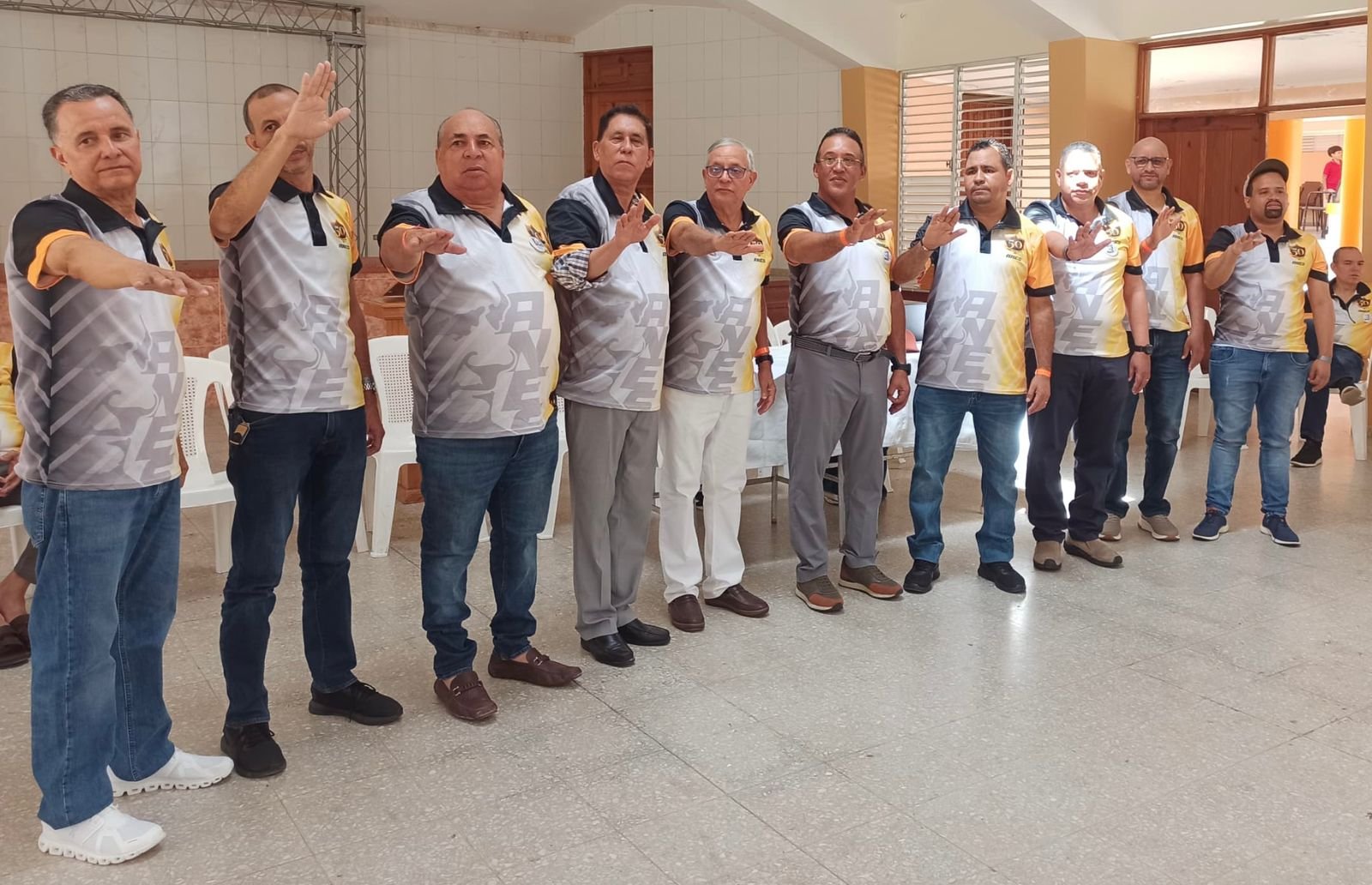 ex alumnos