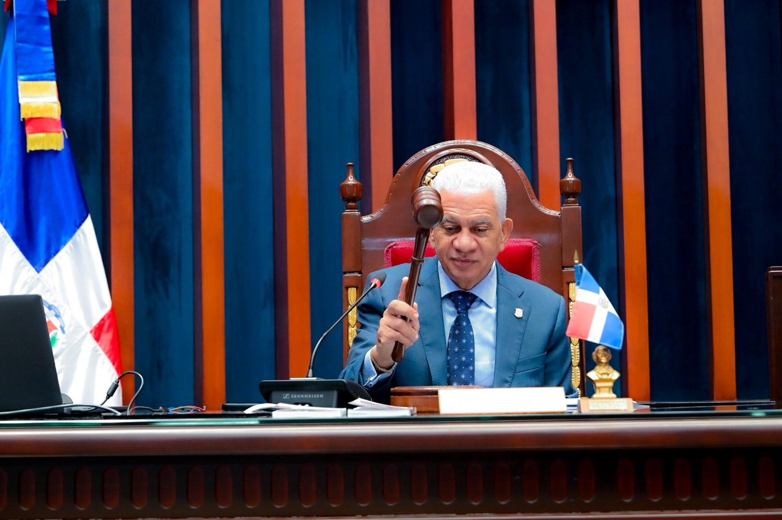 senado comision especial