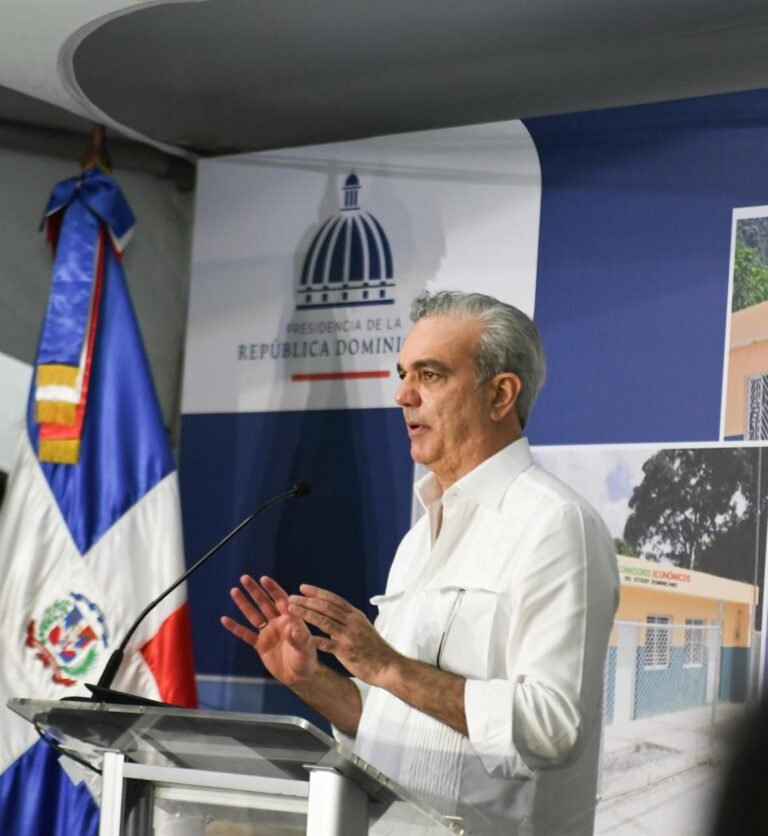 abinader en comedores