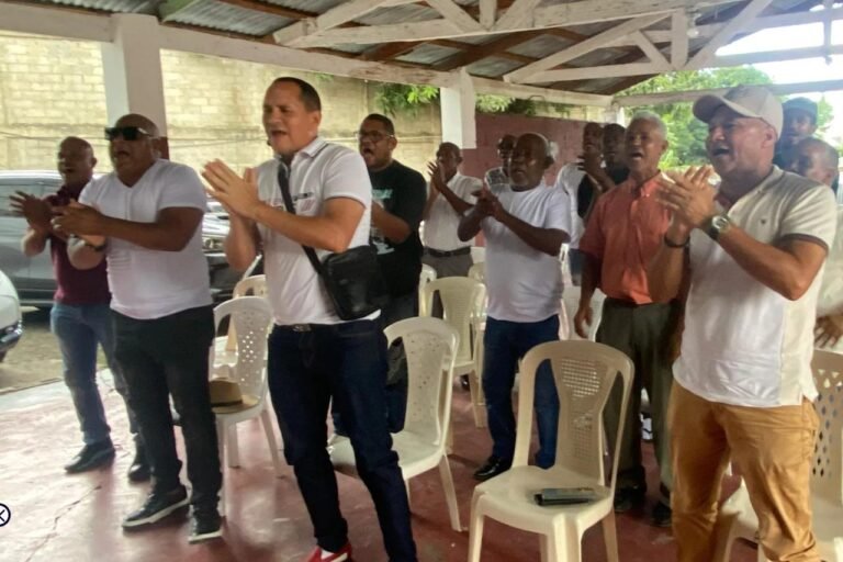 denuncian a junior alcarrizos