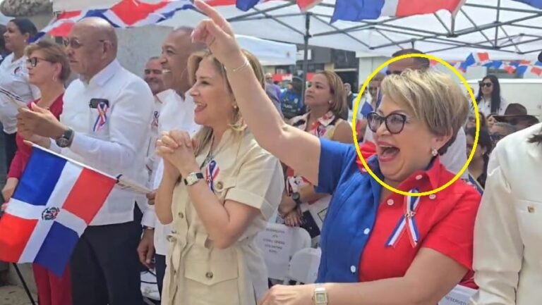 llaman a elsa mantilla