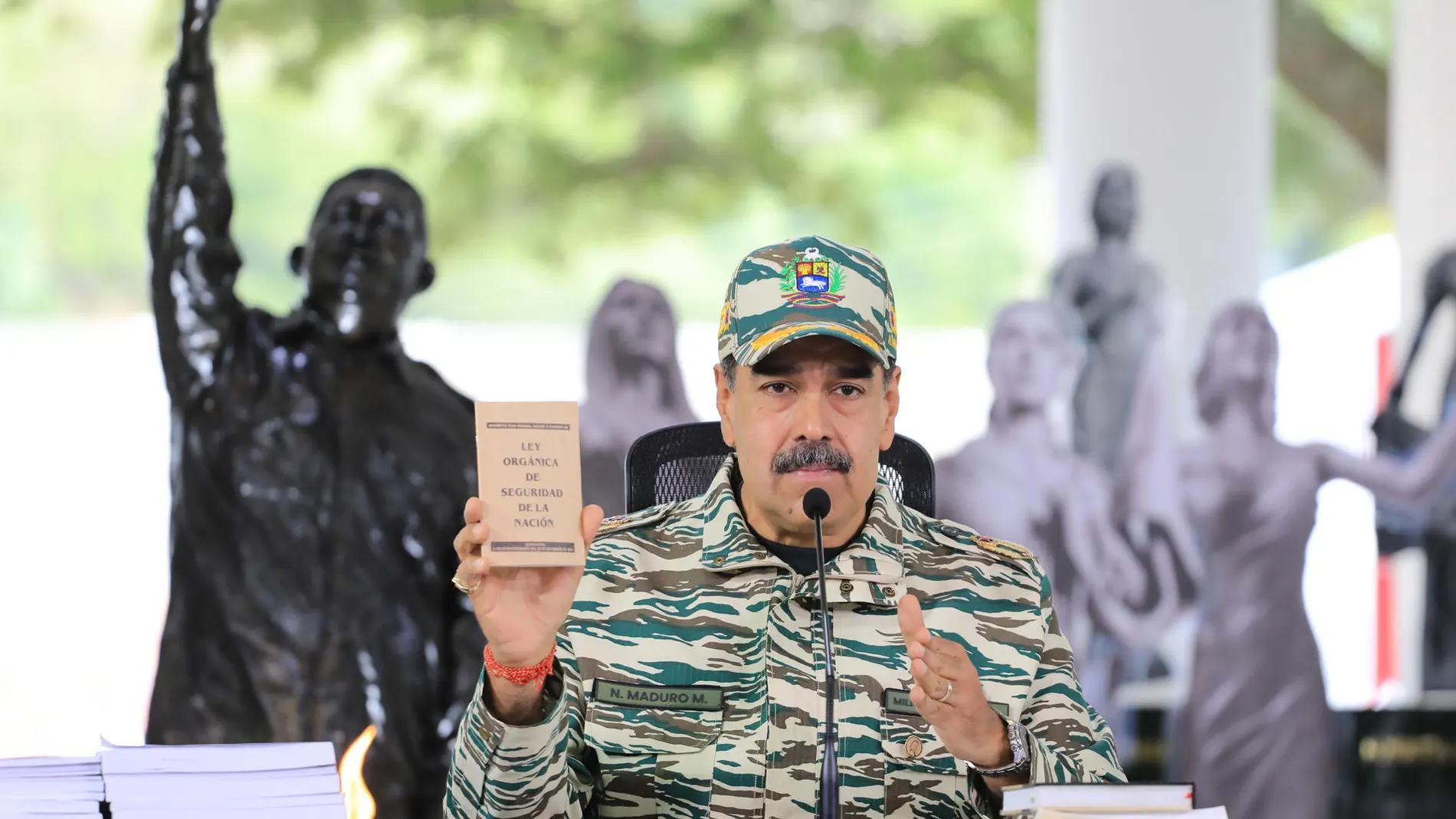 maduro llama al dialogo