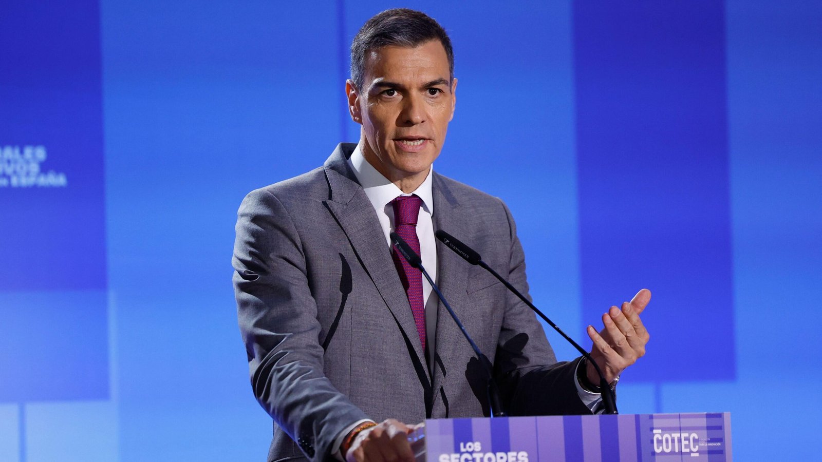 pedro sanchez pide expulsion