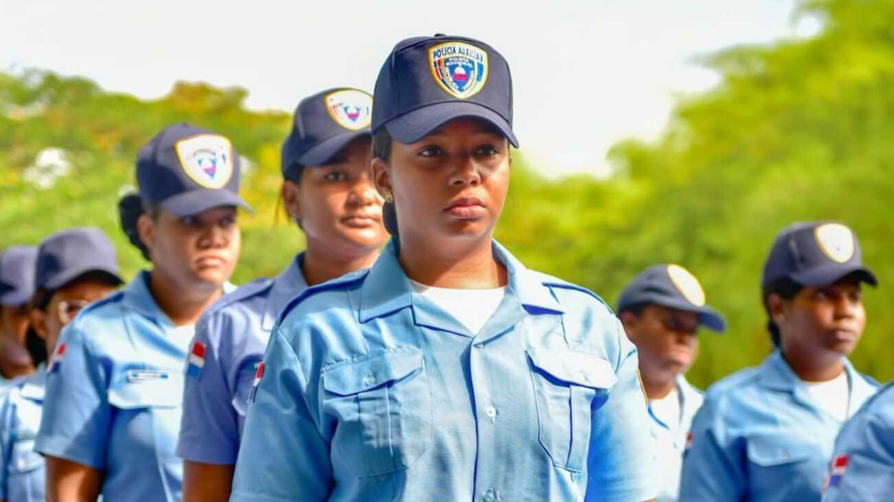 policia auxiliar y juventud