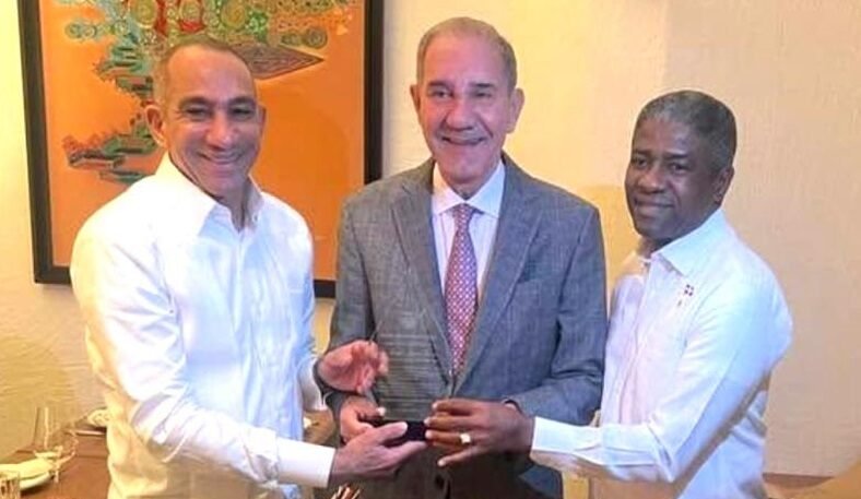 reconocimiento a franklin