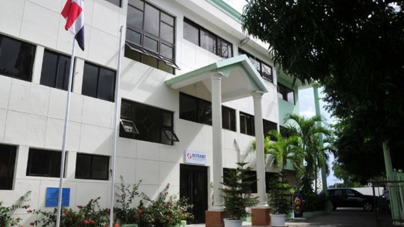 restricciones a la izquierda