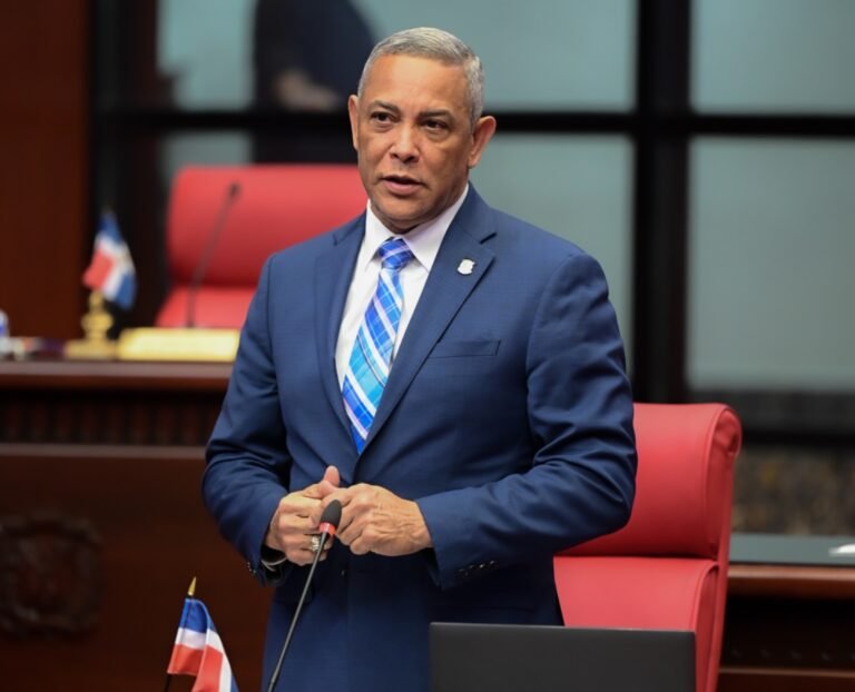 senador franklin romero