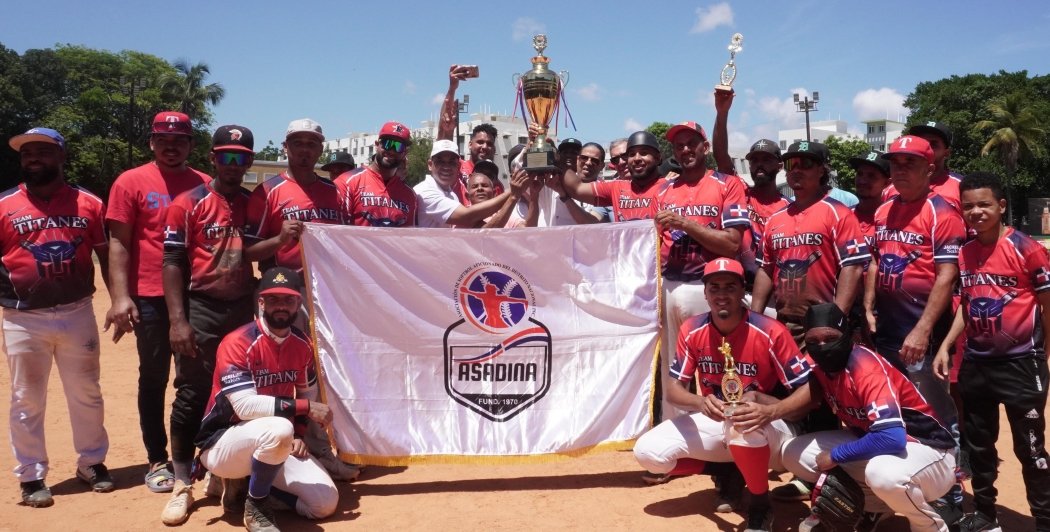 titanes de domngo guzman