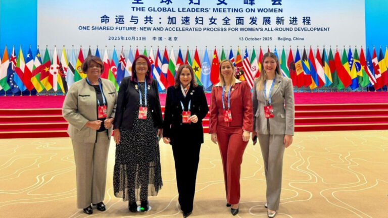 MINISTRA DE LA MUJER EN CHINA