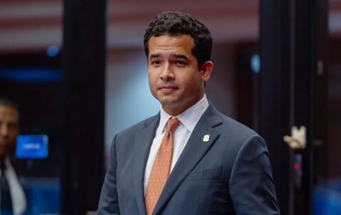 Parrafo 2. Llaman respaldar Omar Fernández