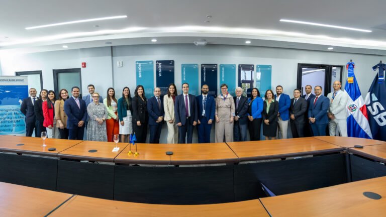 REUNION CON EL BANCO MUNDIAL