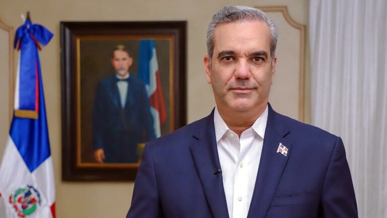 abinader sale a mexico