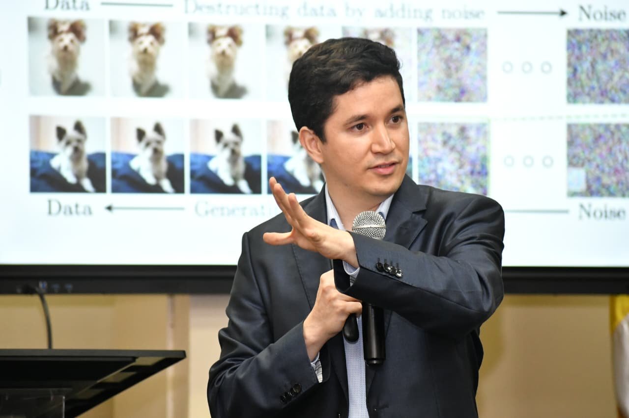 alberto castillo