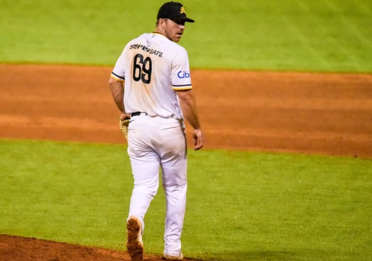 alberto rodríguez aguilas