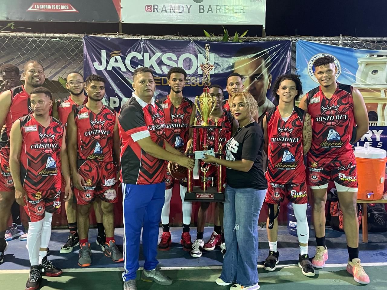 cristo rey conquista basket