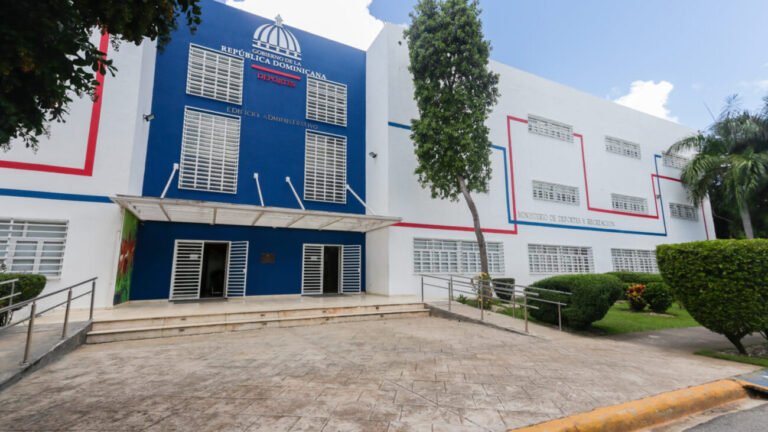 ministerio de deportes fachada