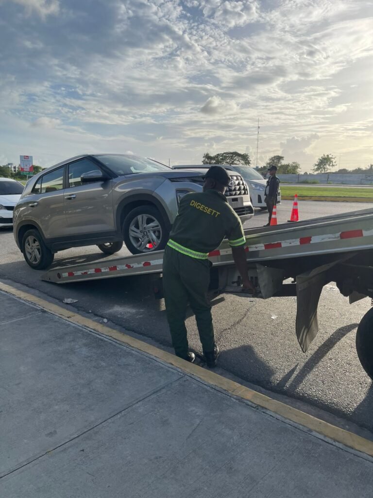 siete detenido digesett