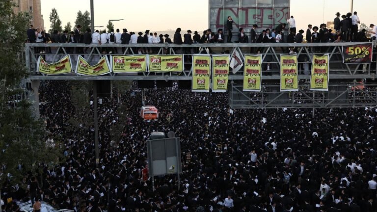 ultraortodoxos bloquean