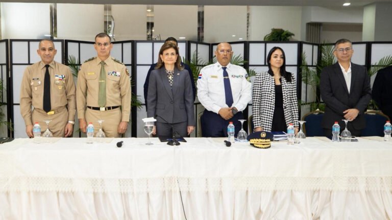 raquel peña encaza reunion de seguridad