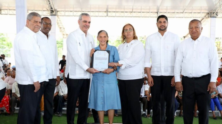 titulos de propiedad en san cristobal