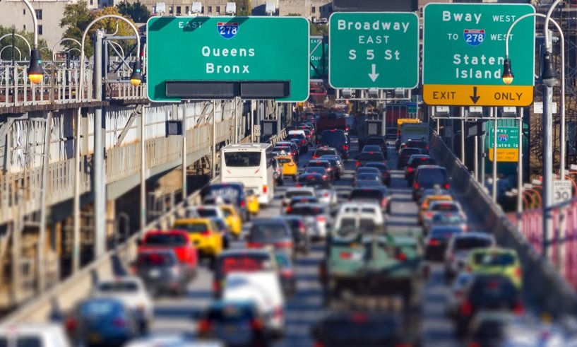 Conductores en USA pierden 49 horas en tráfico con perdida US$ 9,700 millones; NYC muy impactada