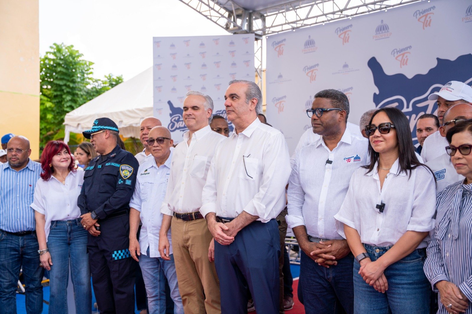 abinader y propeep.jpg