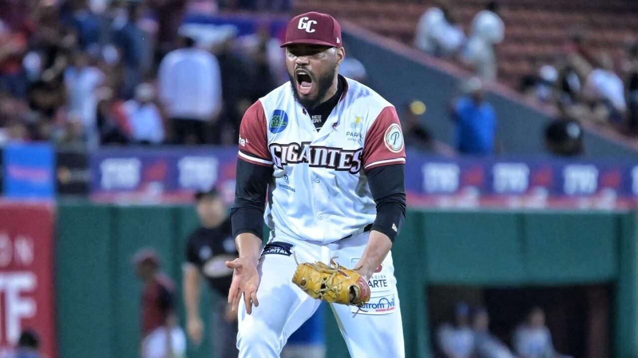 gigantes vencen al licey.jpg