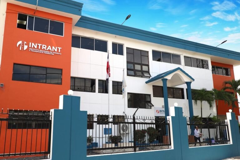 intrant nueva fachada