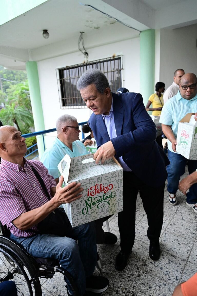 leonel en navidad.jpg