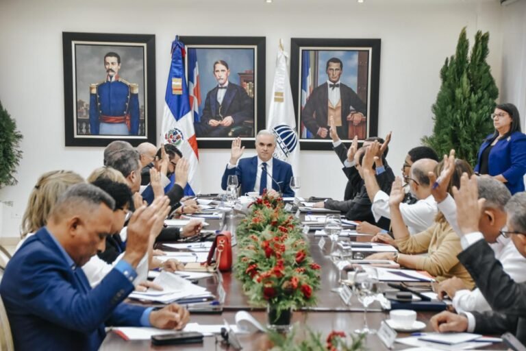 ministro de camps presenta