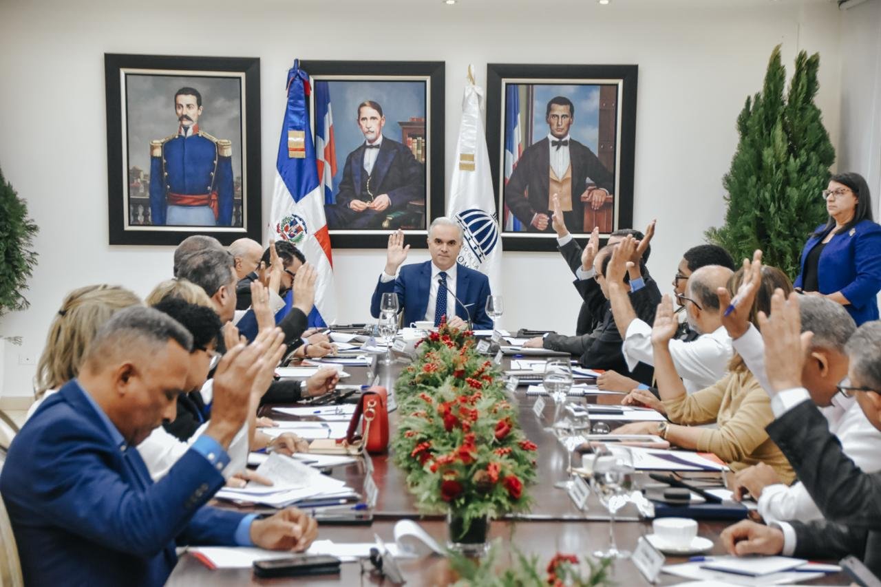 ministro de camps presenta