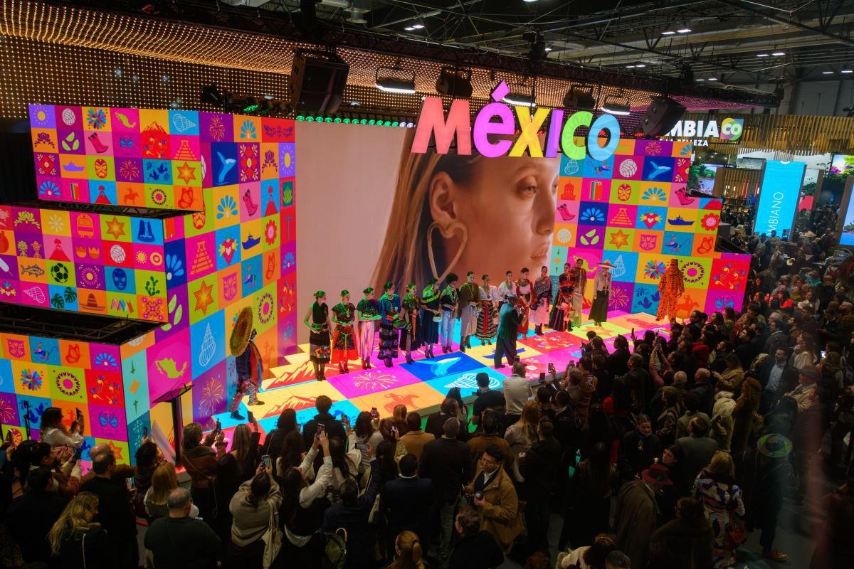 IMG NP 61 FITUR Apertura fin de semana
