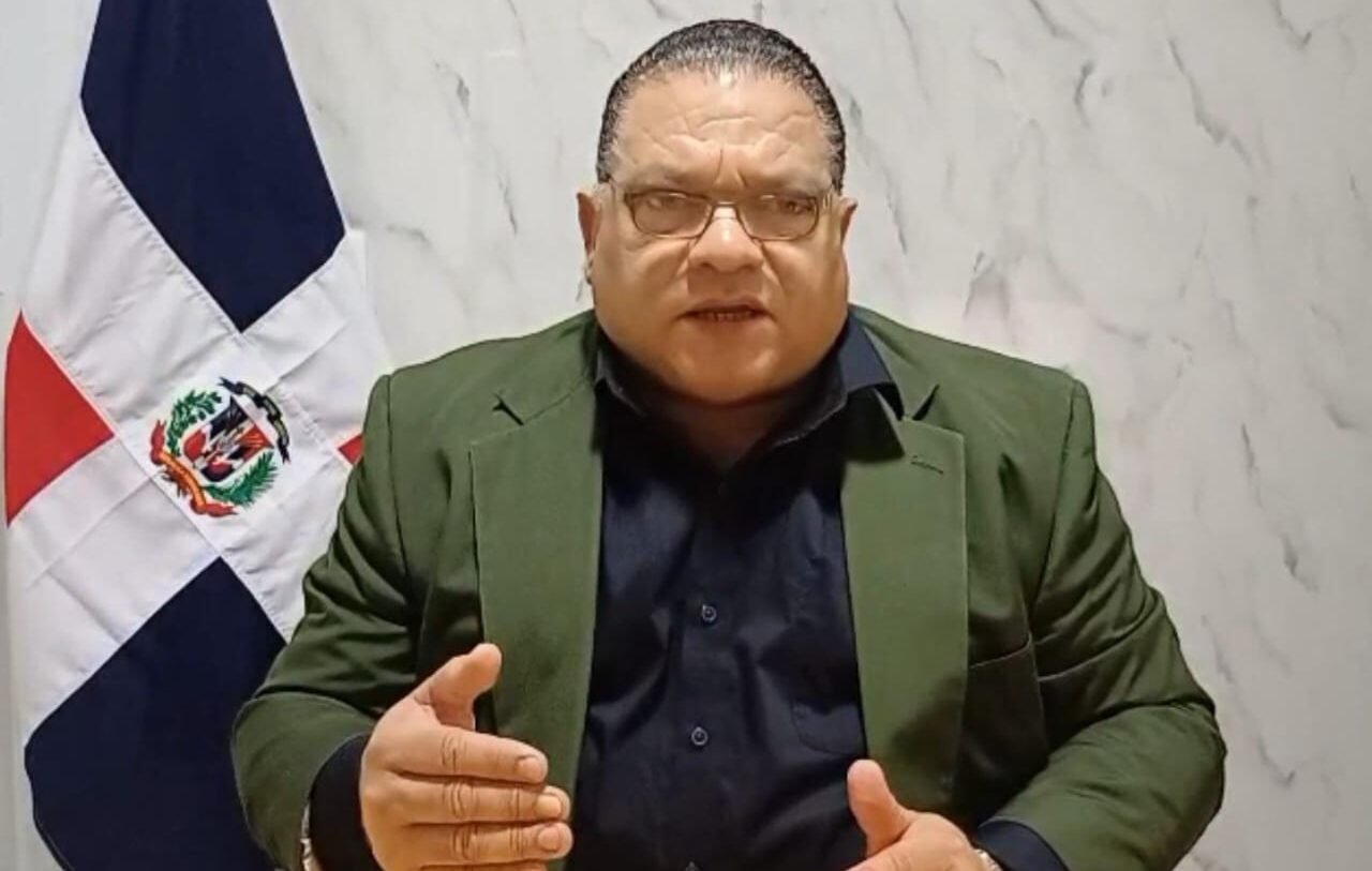 MARIO DIA DE VERDE OLIVO