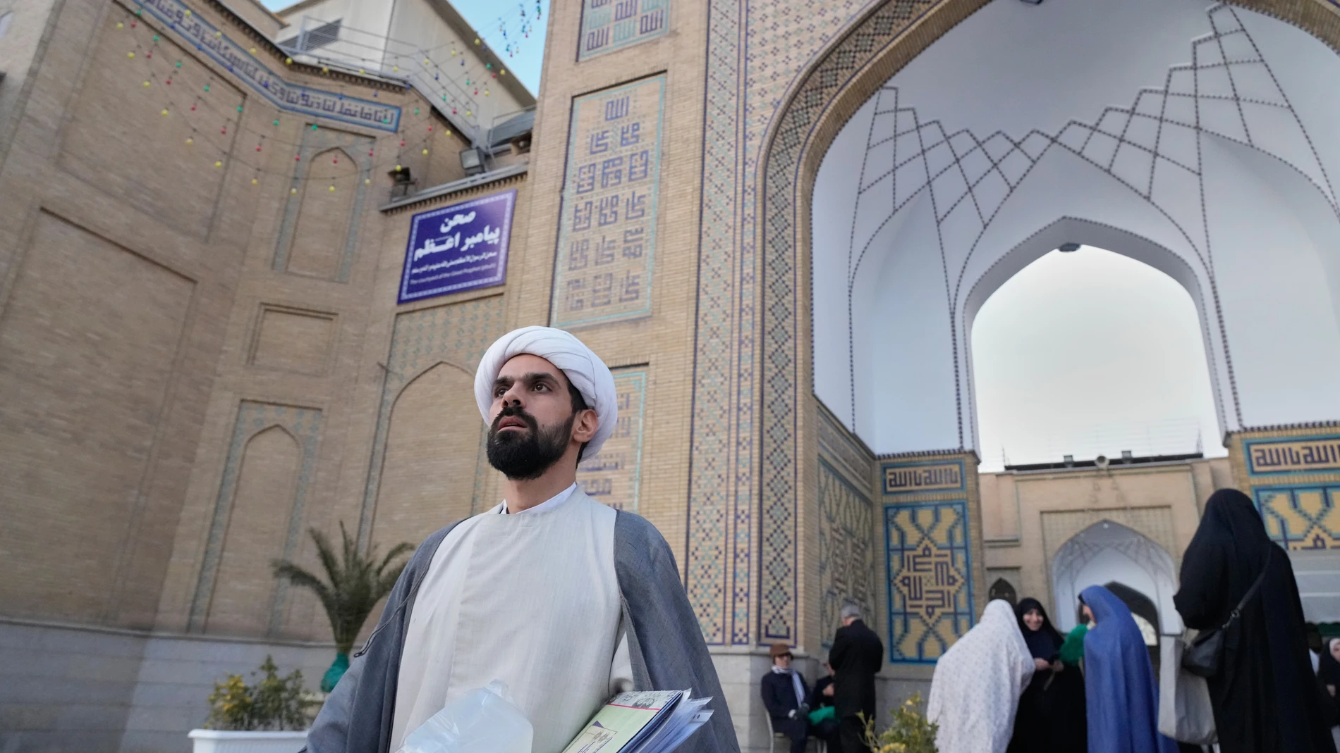 cinco muertos en iran