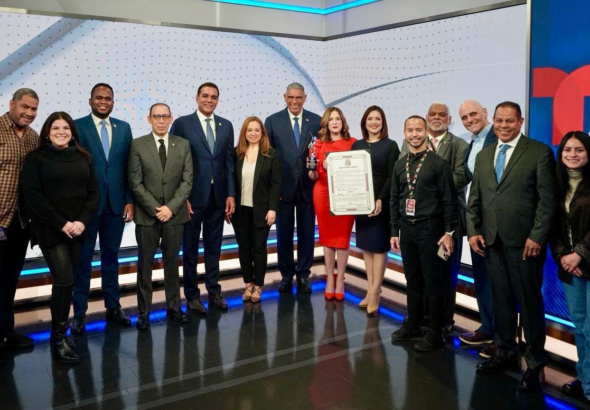 reconocimiento a telemundo