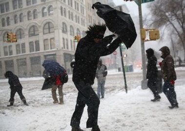 El frío más extremo azotó este fin de semana a NYC en últimos años; dominicanos lo sufren