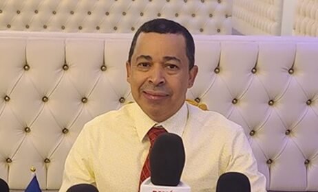 Apoya propuesta gobernadora de NY para combatir el fraude en el sistema estatal de seguros de automóviles