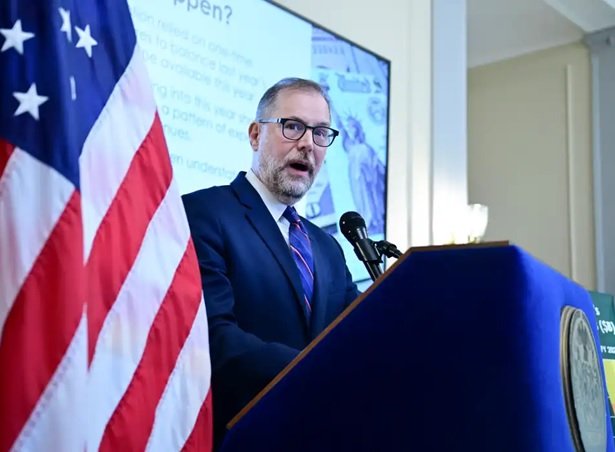 Contralor NYC perdió el año pasado 38 mil empleos en el sector privado