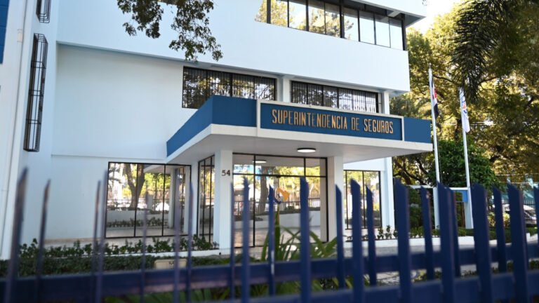 superintendencia de seguros otra fachada