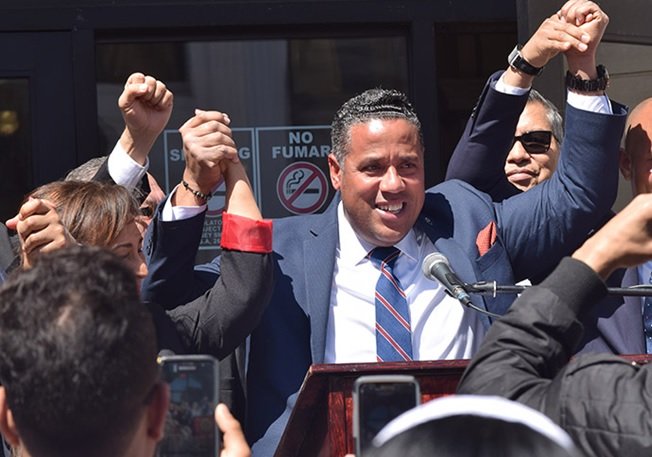 Alegría en Paterson-NJ Juez desestima acusación de fraude contra dominicano Alex Mendez, candidato alcaldía