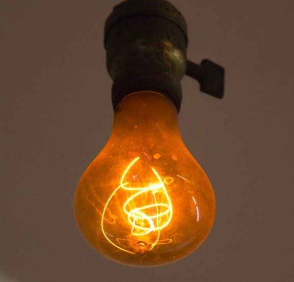 Dominicanos en EE.UU. se verán afectados por aumento en electricidad