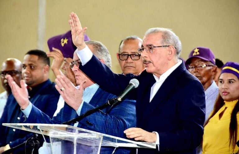 danilo juramenta tres