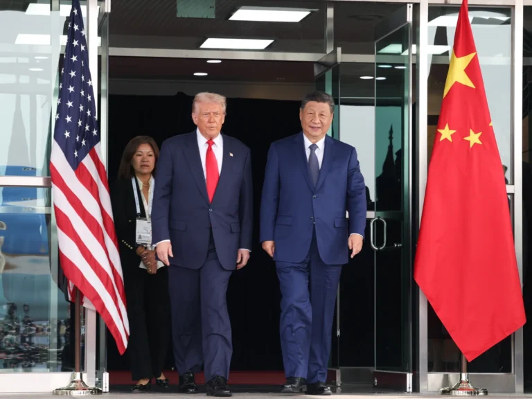 trump bus involucrar a china