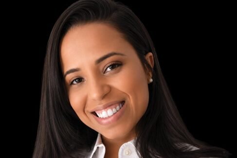 Nayma Silver Candidata al Senado D-31 luchará por la cobertura de seguro médico universal