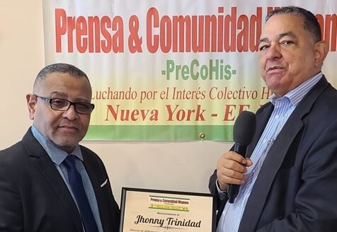 Prensa & Comunidad Hispana en NY reconoce al periodista Jhonny Trinidad-1