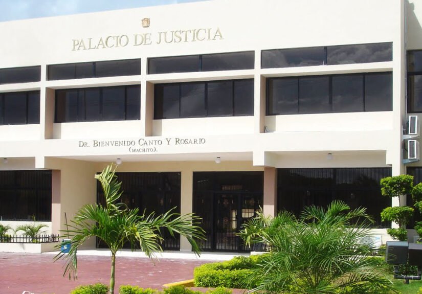 palacio de justicia hato mayo fachada