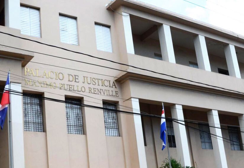 palacio de justicia maximo puello renville san cristobal